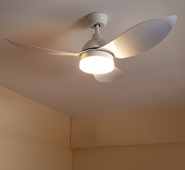 BESTAR Ceiling Fan Raptor 38 Inch With LED Light